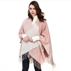 SOia & KYO Beige & Cream Fringed Shawl One Size New cozy lightweight